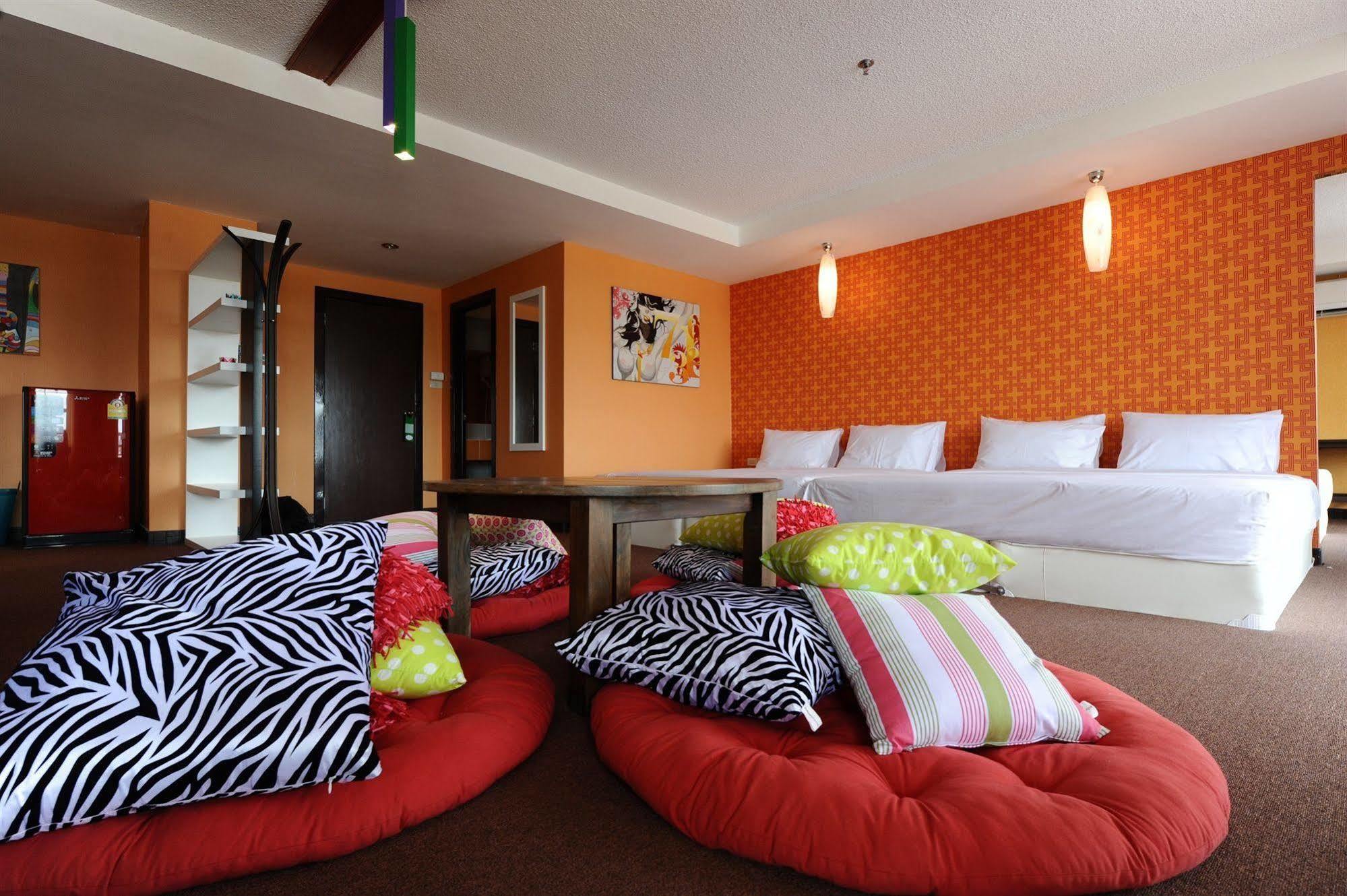 Angket Hip Residence Pattaya Eksteriør billede
