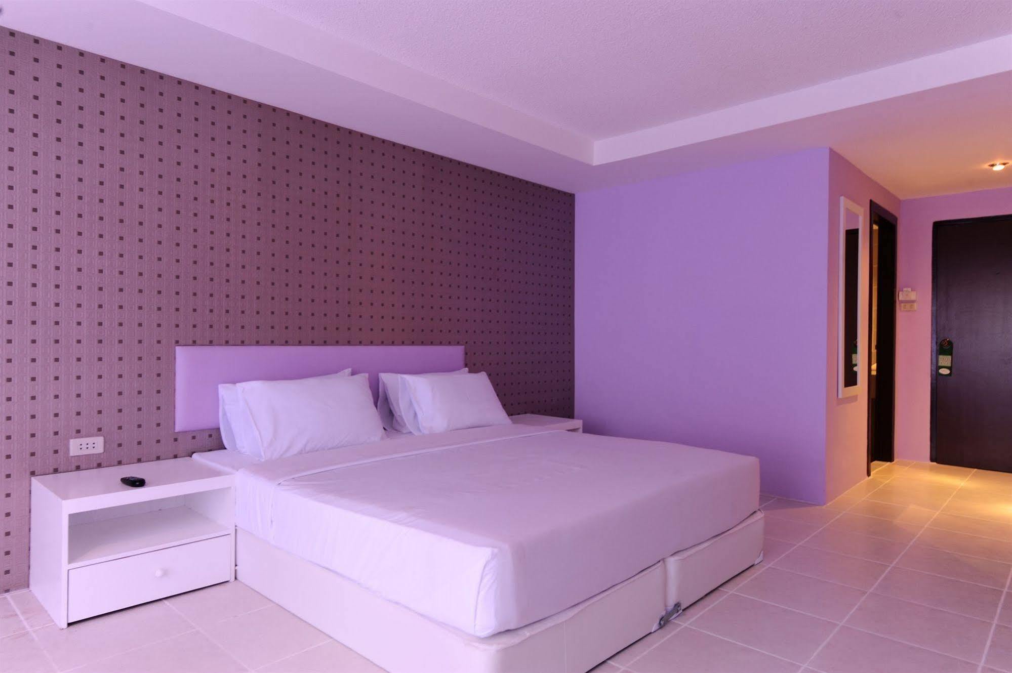 Angket Hip Residence Pattaya Eksteriør billede