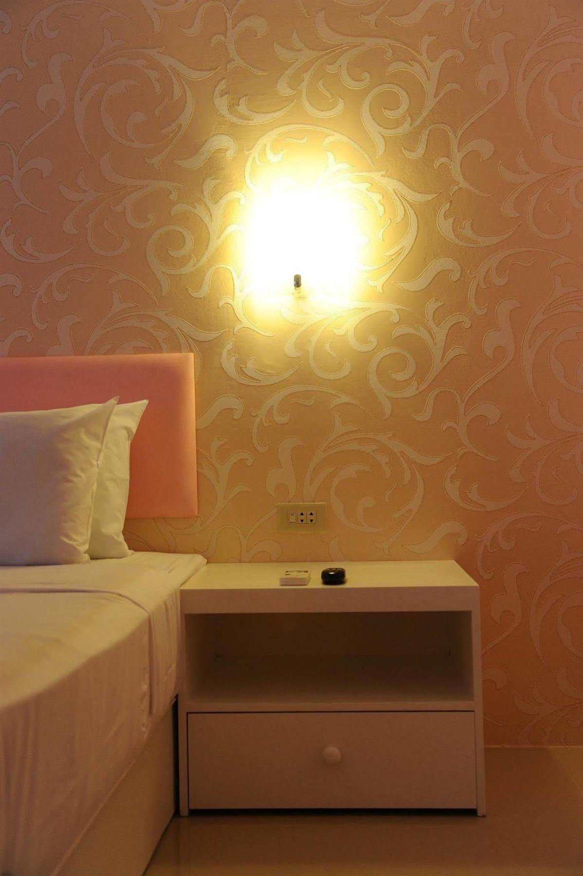 Angket Hip Residence Pattaya Eksteriør billede