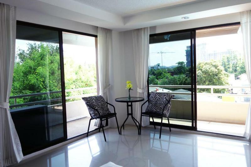 Angket Hip Residence Pattaya Eksteriør billede